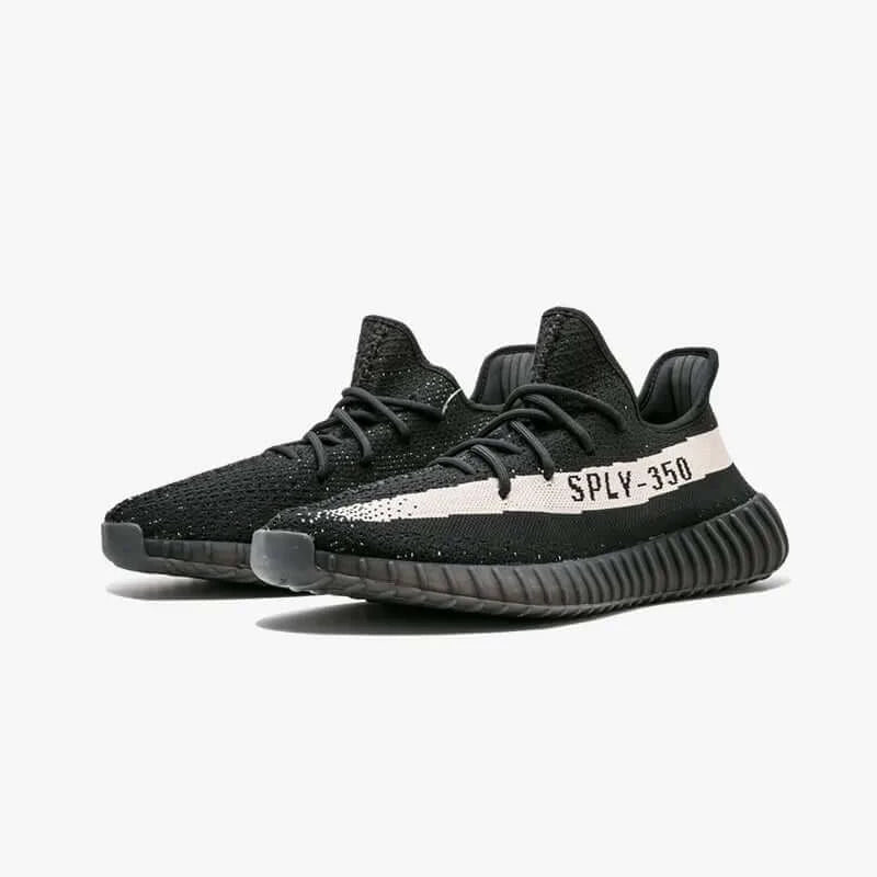 Yeezy Boost 350 V2 Oreo - BY1604 - SNEAKERLAND